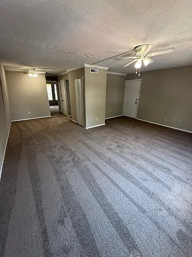 2020 Continental Ave Photo 1