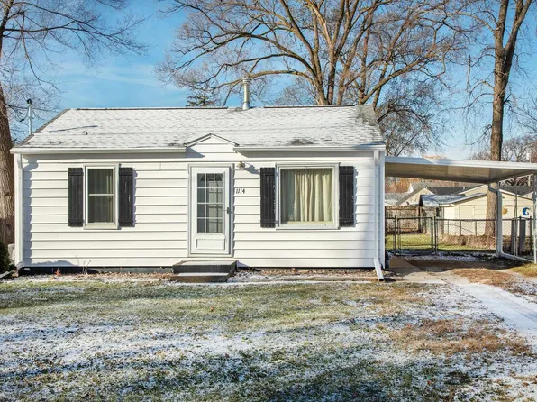 1114 Lake Ave, Evansdale, IA 50707