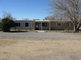 1696 Peyton Rd, Los Lunas, NM 87031