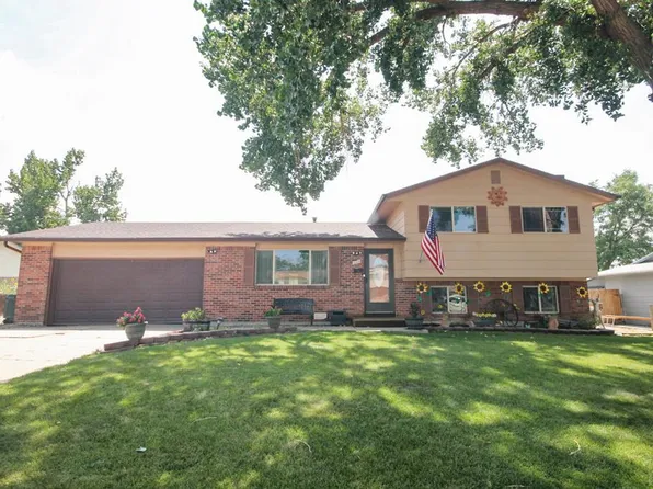 2214 South Dr, Pueblo, CO 81008
