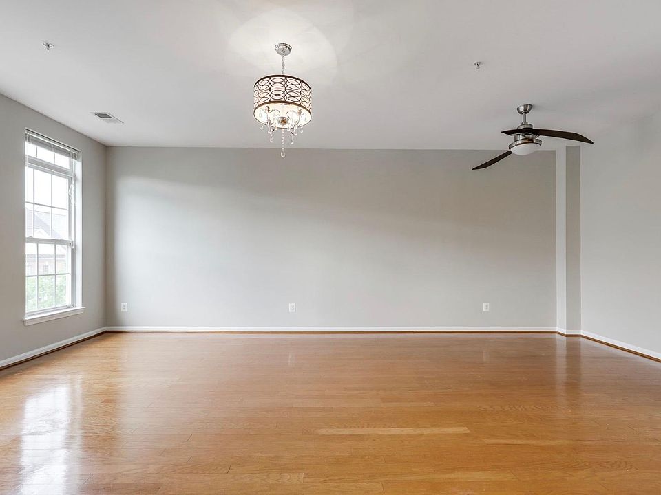 1st image of 5131 Anchorstone Dr #507