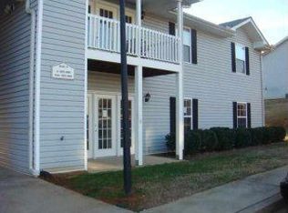 604 Pelham Square Way, Greer, SC 29650