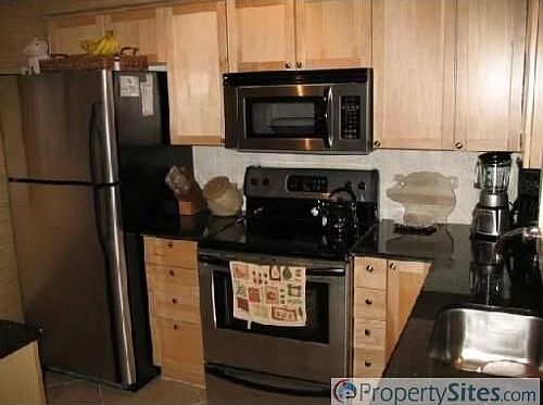 4th image of 4300 NE 13th Ave