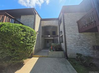 5 Secora Rd APT F2, Monsey, NY 10952