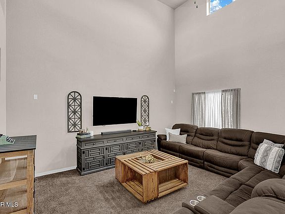 5th image of 14680 Alton Oaks Ave