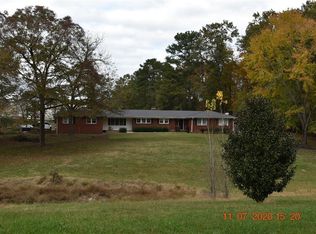 2746 Dews Pond Rd SE, Calhoun, GA 30701