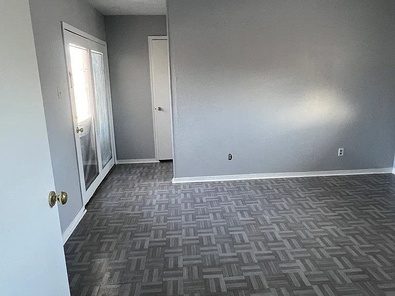 5001 Nash Dr — Photo 2