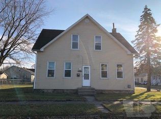1505 Corse St, Burlington, IA
