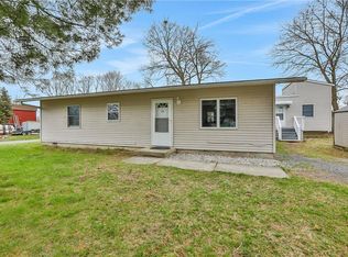 10 Cherry Hill Rd, New Paltz, NY 12561