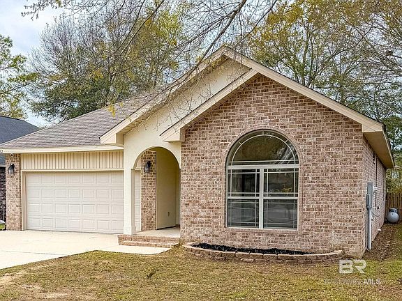 2nd image of 7332 Raintree Ln