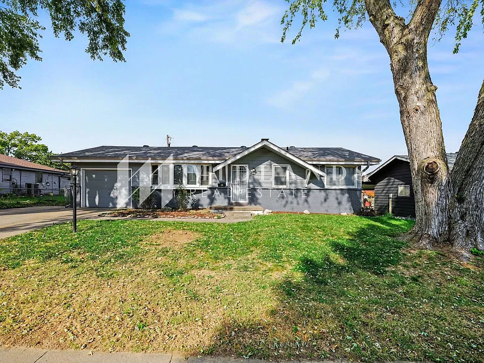 3958 McMahon Ave