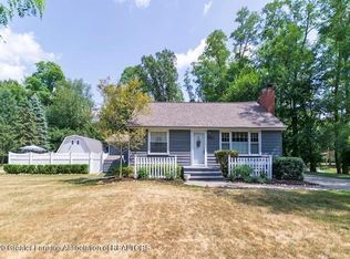 878 Dart Rd, Mason, MI 48854