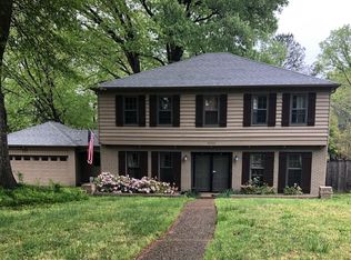 1688 Oak Hill Rd, Germantown, TN 38138