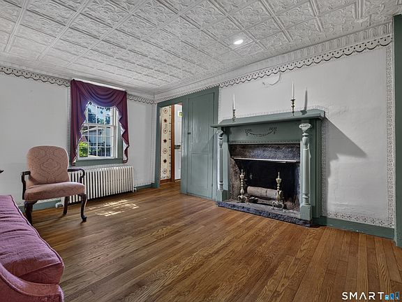 5th image of 25 Gurley Road