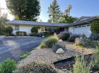 5837 Valerie Ave, Woodland Hills, CA 91367