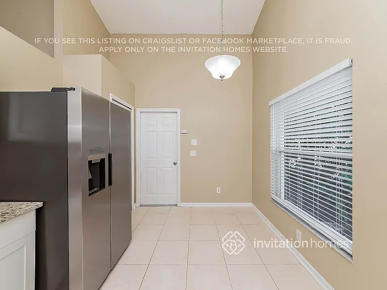 4635 Sanibel Way — Photo 7