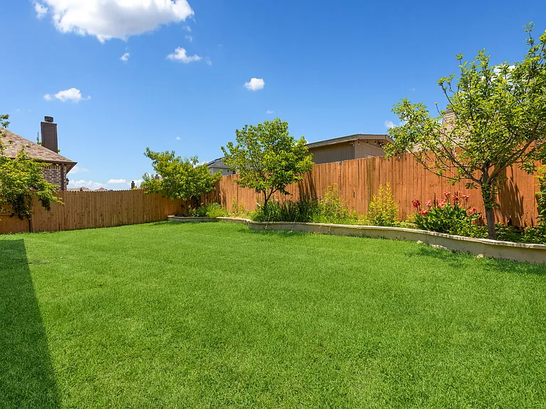 16613 Dry Creek Blvd — Photo 22