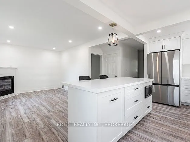 3047 Saint Patrick Ave — Photo 9