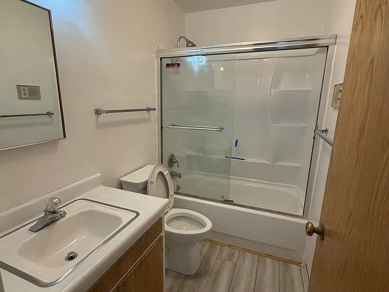 511 Kearney St #1 — Photo 8
