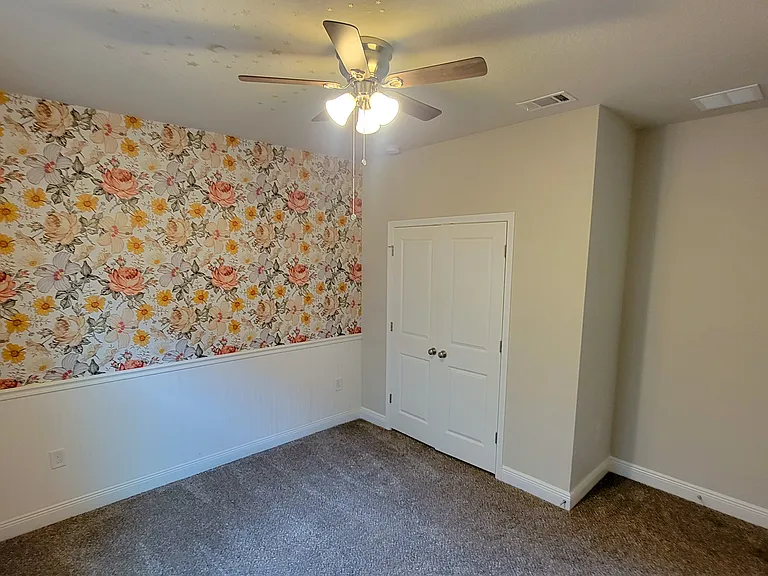3924 Shady Grove Dr — Photo 7