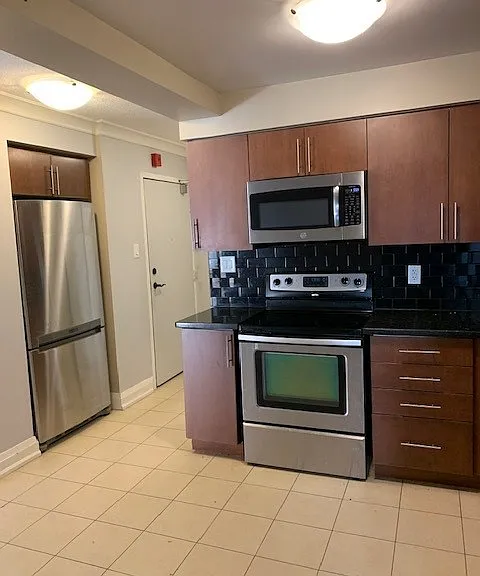 55 Yarmouth St #902 — Photo 5