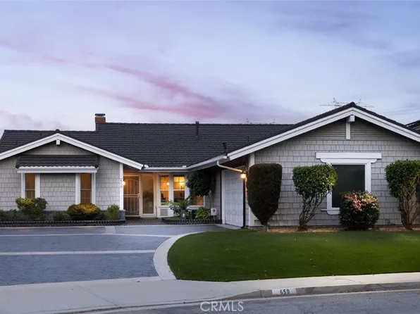 650 S Pathfinder Trl, Anaheim, CA 92807