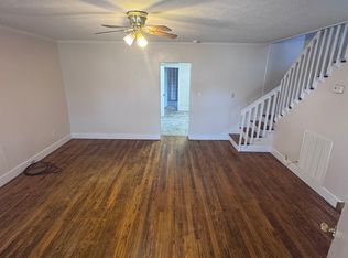 908 E Myrtle Ave, Johnson City, TN 37601