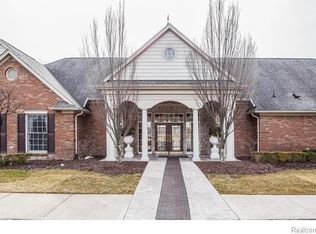 3635 Tremonte Cir S, Rochester, MI 48306