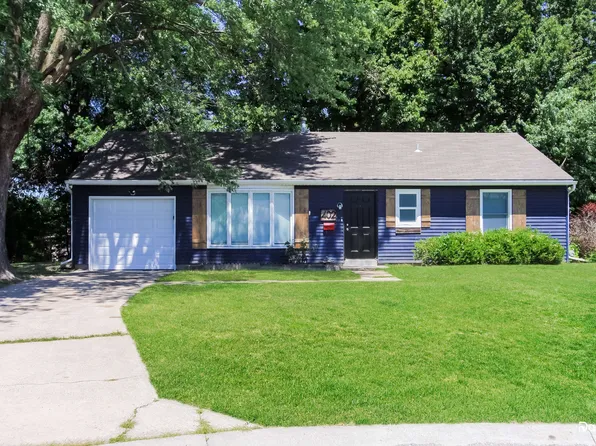 402 NE 67th Ter, Gladstone, MO 64118