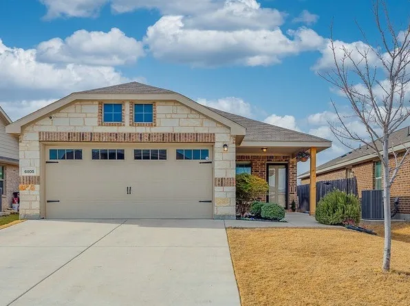 6805 Turtle Stream Dr, Fort Worth, TX 76179