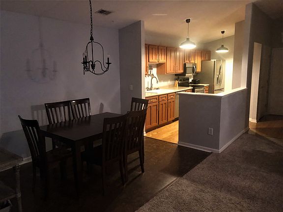 4th image of 2271 Teal Briar Ln #312