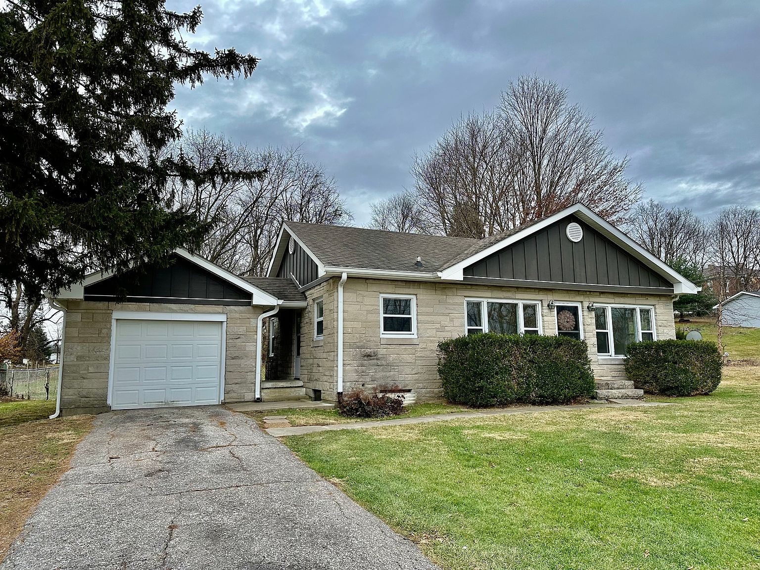 846 Indianapolis Rd, Greencastle, IN 46135 Zillow