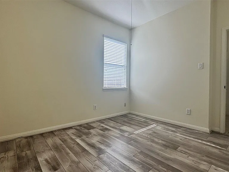 20318 Sir Penguin Dr — Photo 19