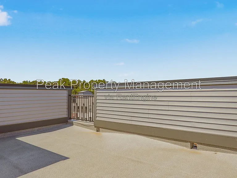 227 Brattice Dr — Photo 26