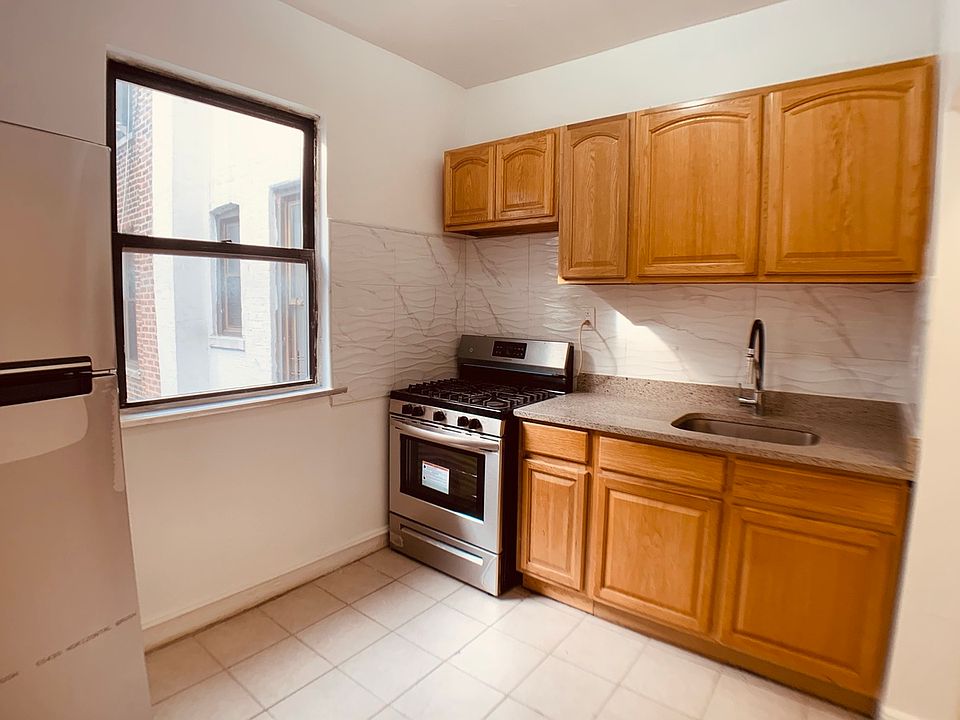 1st image of 25-55 33rd St #2AY