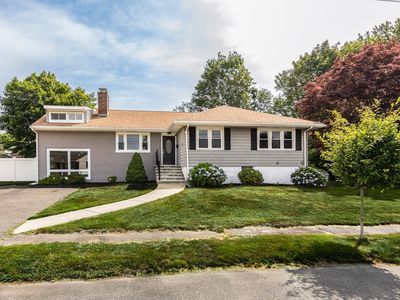 16 Countryside Ln, Marblehead, MA, 01945