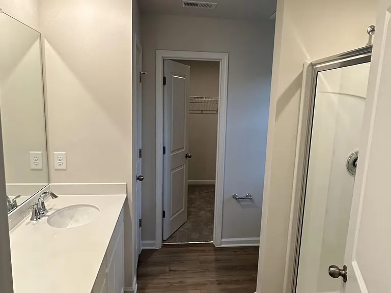 Owner's Bathroom
