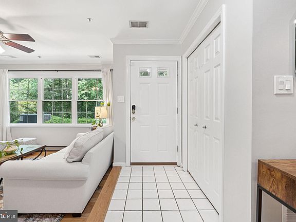 3rd image of 11736 Rockaway Ln #101