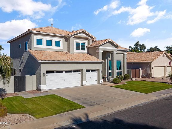 2nd image of 230 E ARABIAN Drive