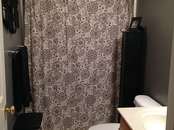 4th image of 3932 Rockybrook Pl