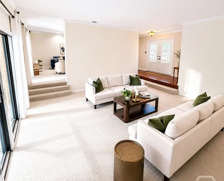 2 Abbott Ln — Photo 10