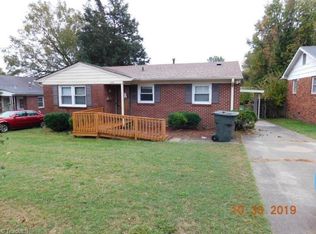 2204 Tuscaloosa St, Greensboro, NC 27401