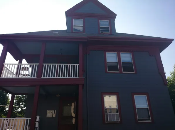 9 Sydney St, Dorchester, MA 02125