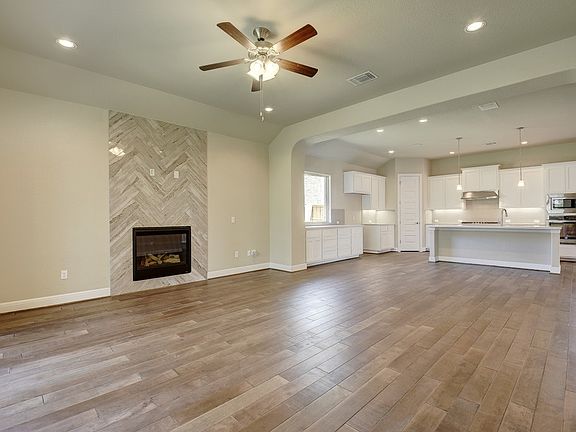 4th image of 156 Bell Hill Dr