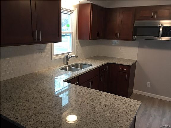 5th image of 99 Conant Dr