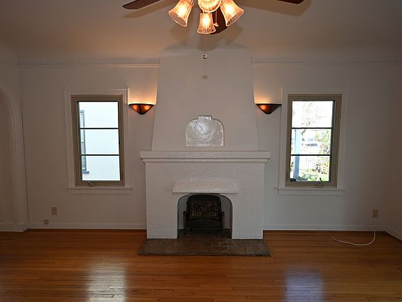 4th image of 169 Pomona Ave