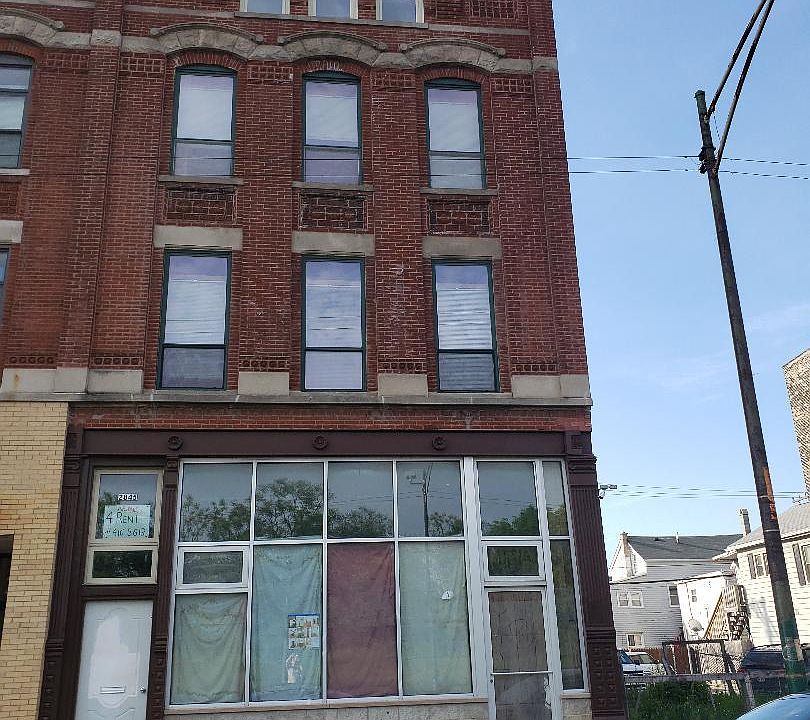 1st image of 2845 S Archer Ave Unit 3