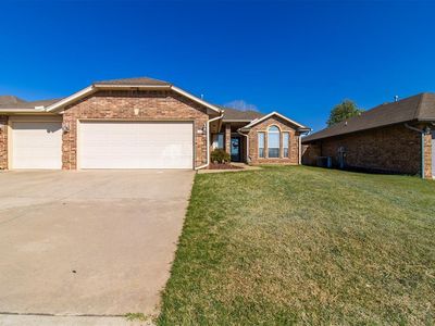 1808 January Pl, Moore, OK, 73160