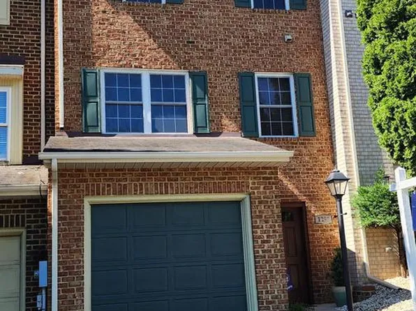 1257 Lindsay Ln, Hagerstown, MD 21742