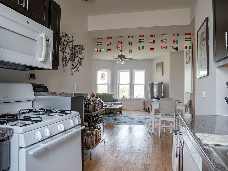 1st image of 4707 N Troy St #3S